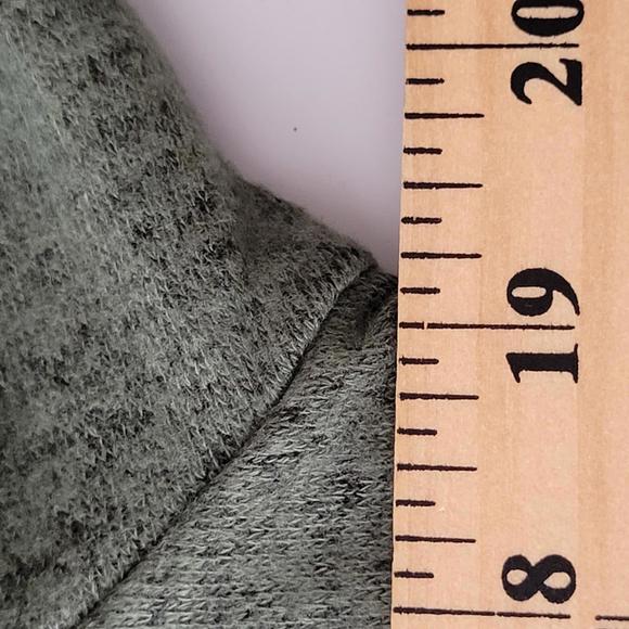 Bobeau Lot of 2 Green & Cranberry Knit Sweaters Women Size S - Picture 7 of 9